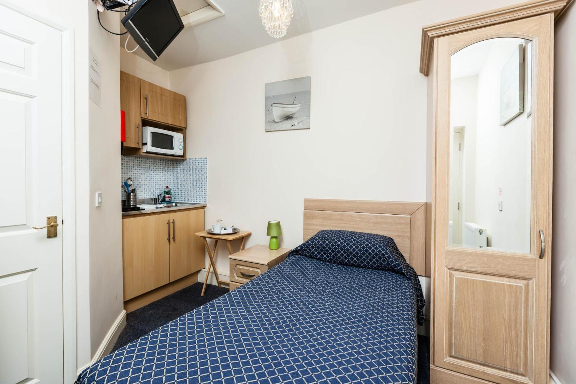 Luton Hotel Residence Ngoại thất bức ảnh
