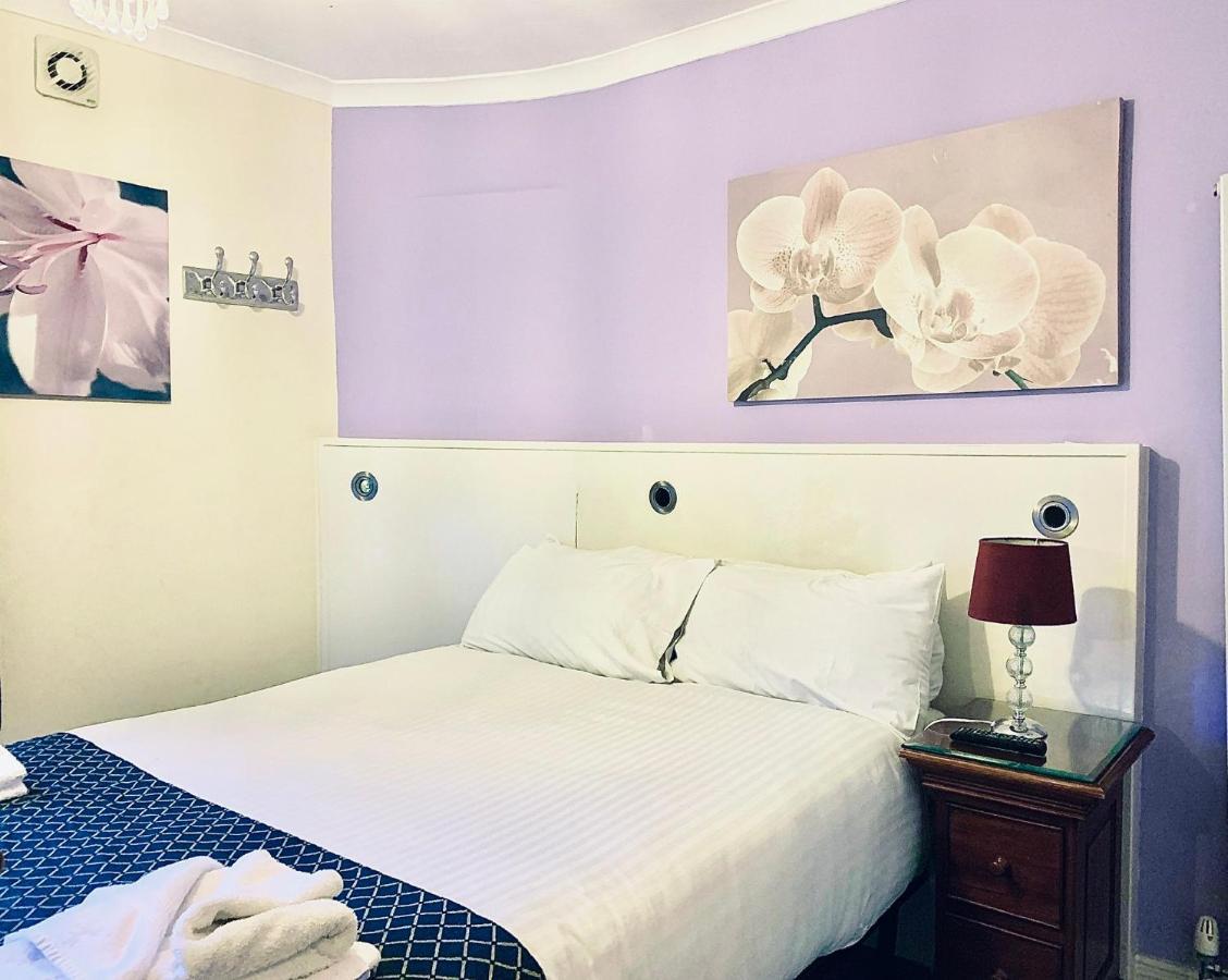 Luton Hotel Residence Ngoại thất bức ảnh